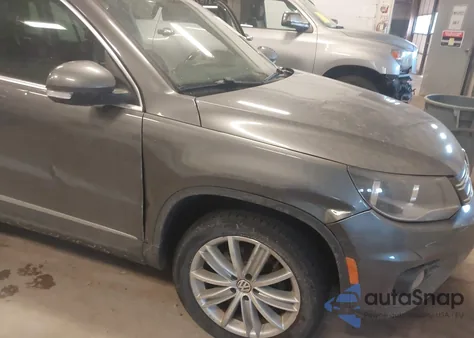2012 Volkswagen Tiguan Se z USA, uszkodzony, nr VIN WVGAV7AX1CW003061